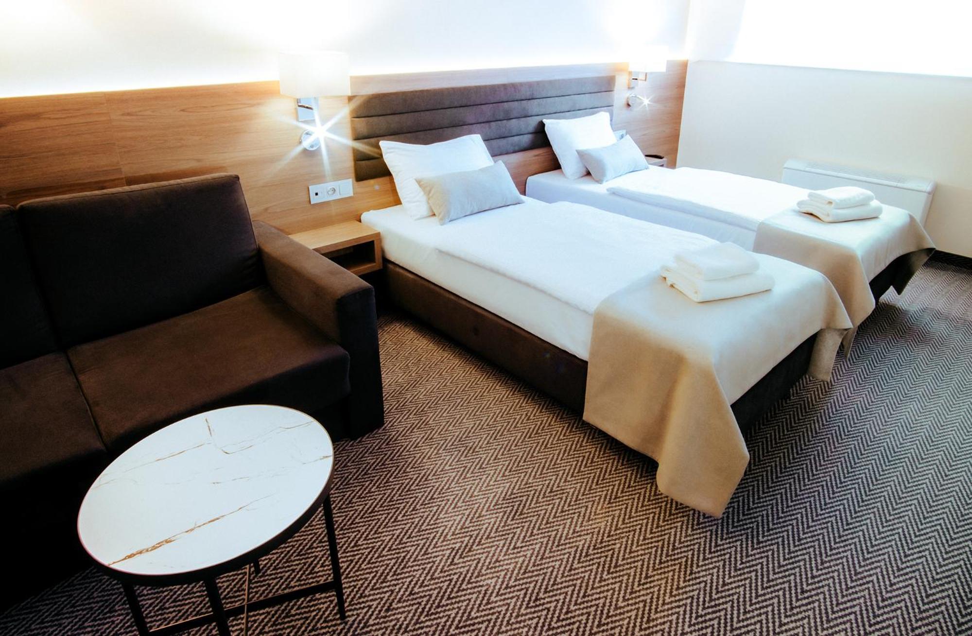 Hotel Piotr Spa&Wellness Boguszów-Gorce Værelse billede